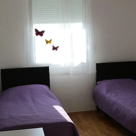 Lux Gabriele *
